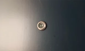 How to Clean a Peephole