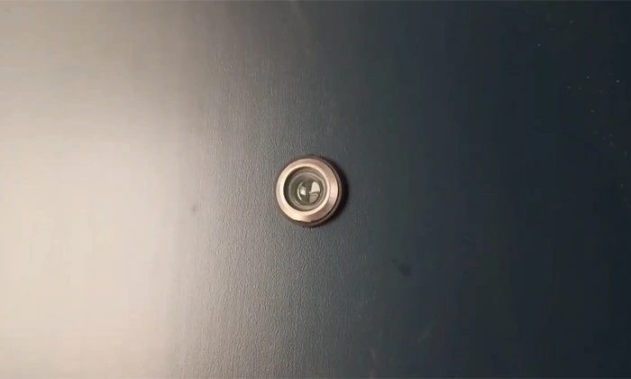 How to Clean a Peephole